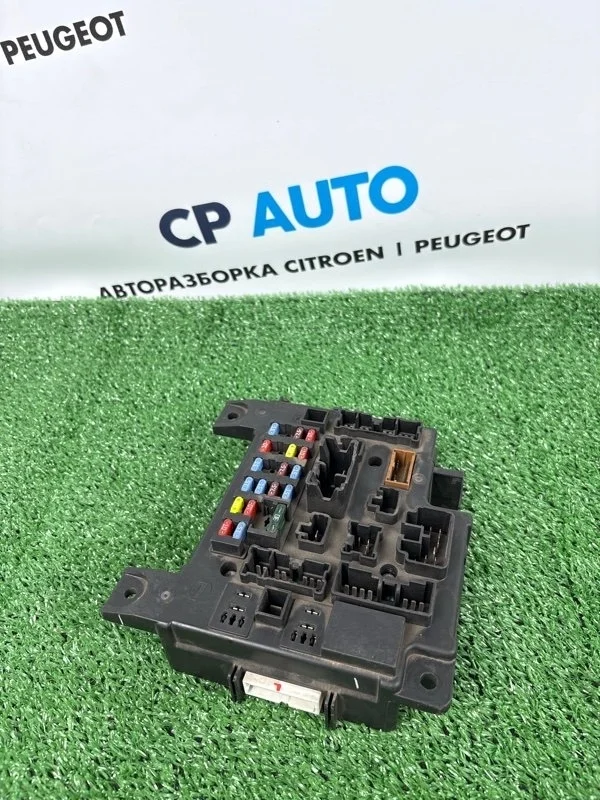 Блок предохранителей bsm Citroen -Crosser 2009