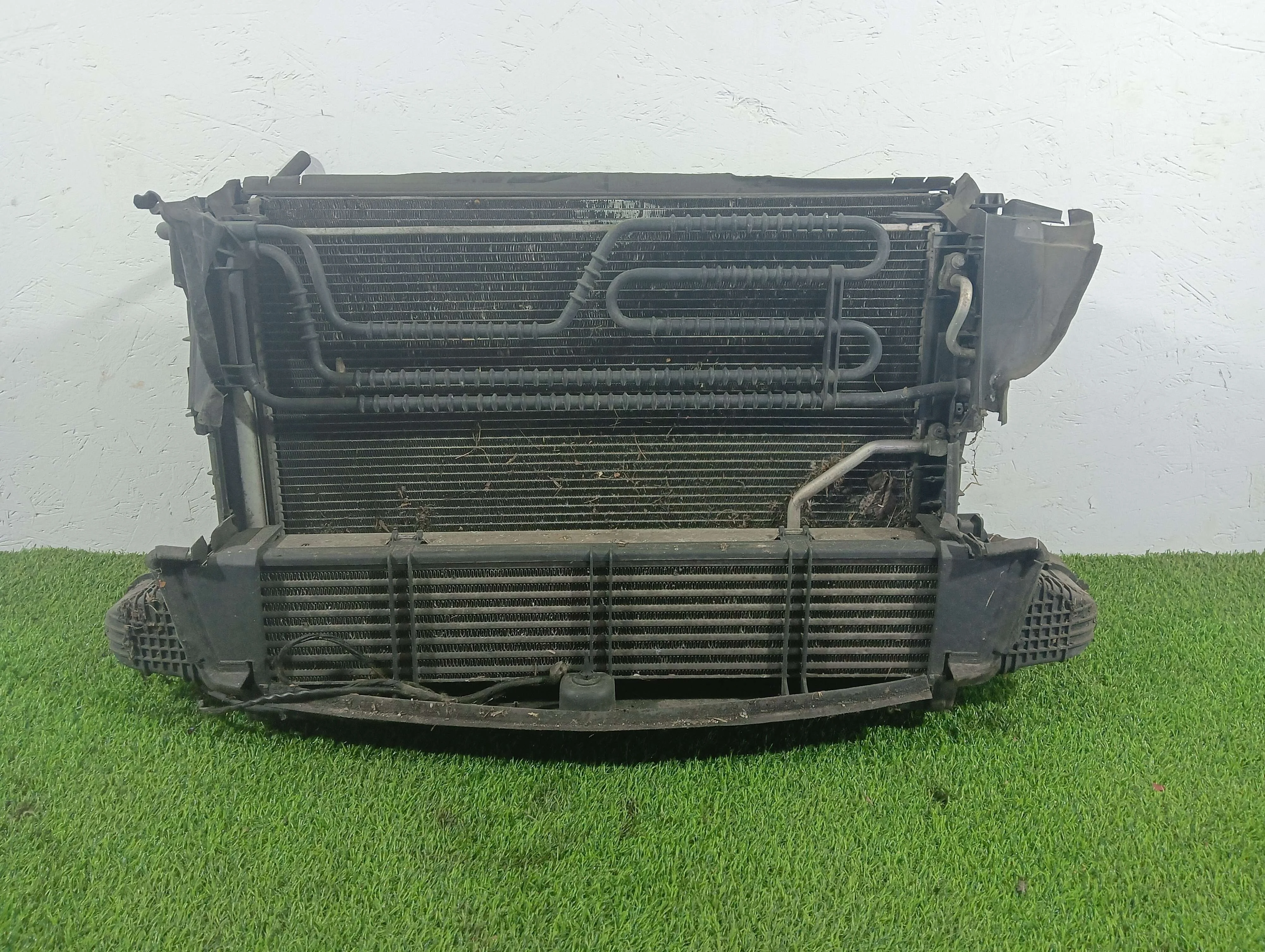 кассета радиаторов Mercedes-Benz C-Класс 2.2 дизель 2010