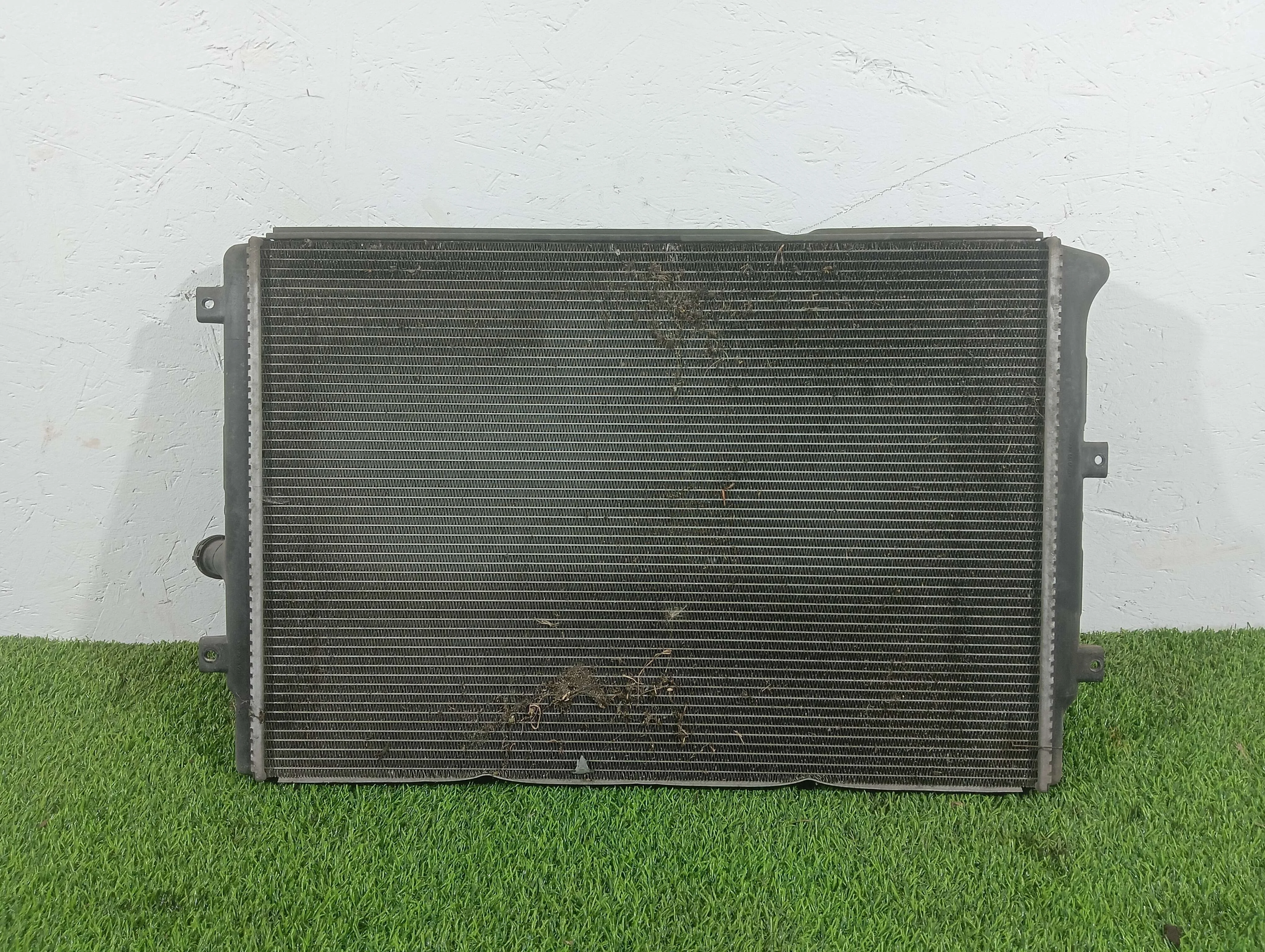 радиатор основной Volkswagen Golf 2.0 дизель 2009