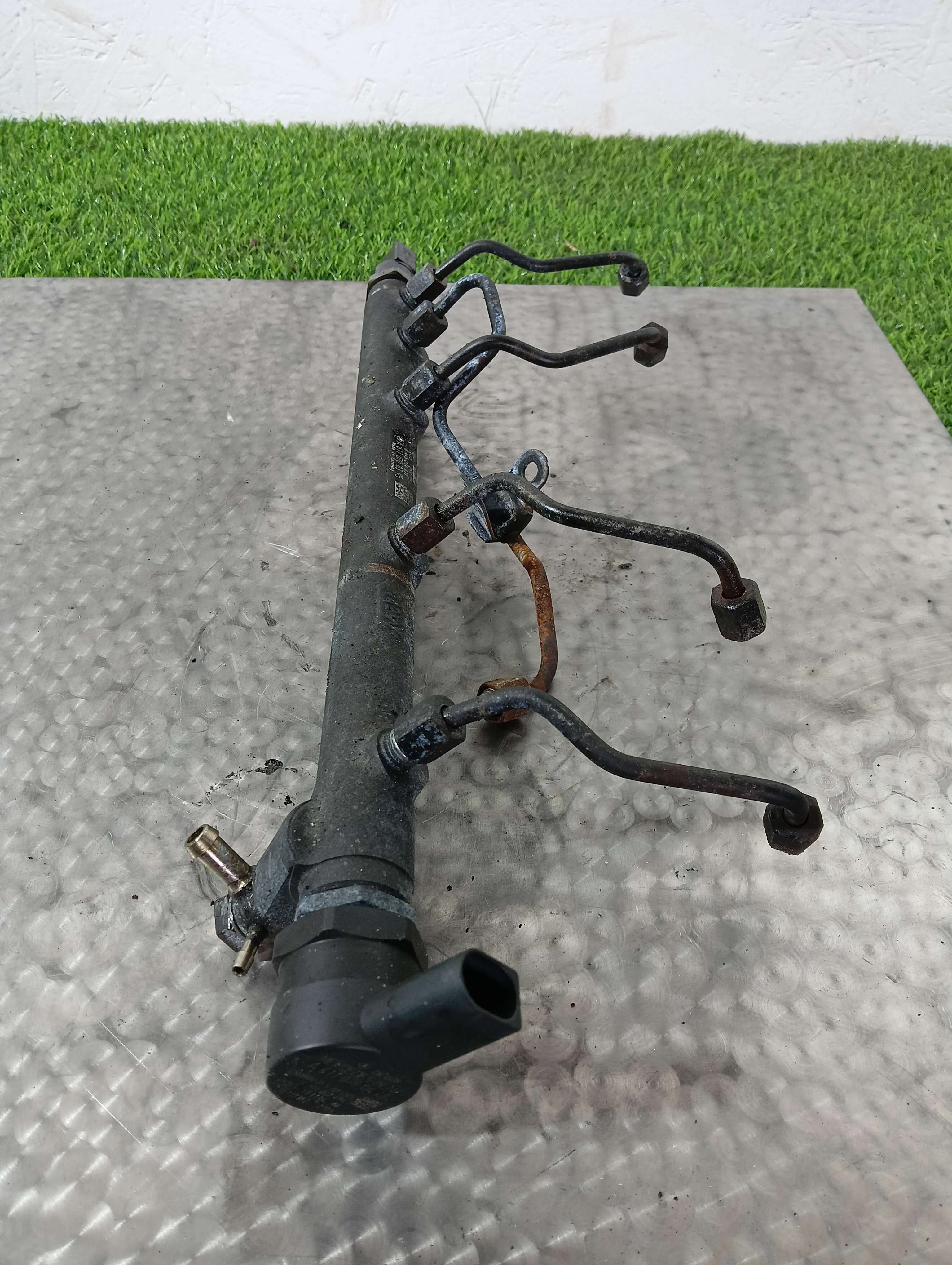 Регулятор давления топлива Mercedes-Benz C-Класс 2.2 дизель 2005