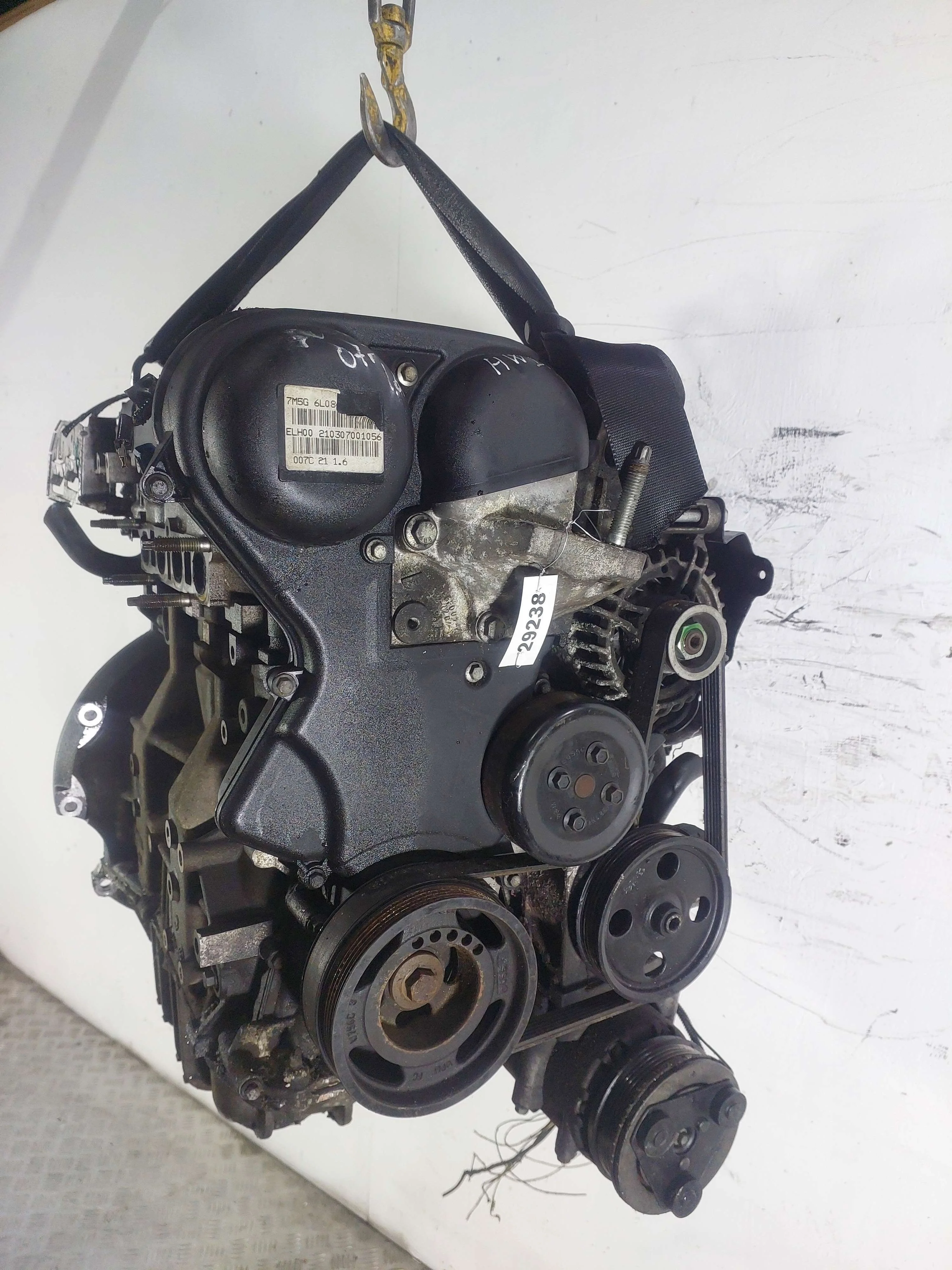 двигатель Ford Focus 1.6 бензин 2007