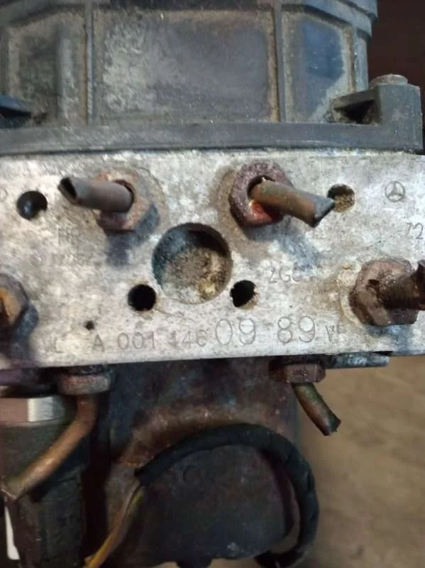 блок ABS Mercedes-Benz Viano   2003