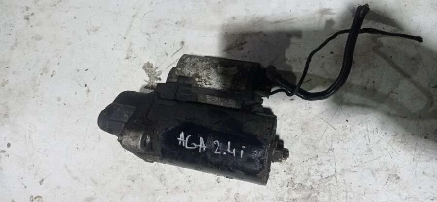 стартер Audi A6  бензин 2003