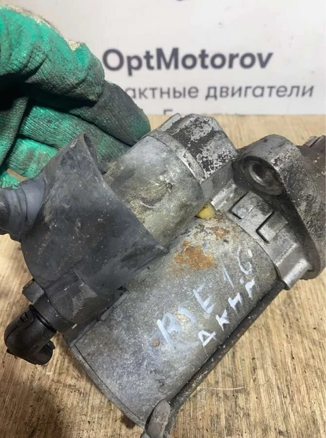 стартер Volkswagen Golf  бензин 2007