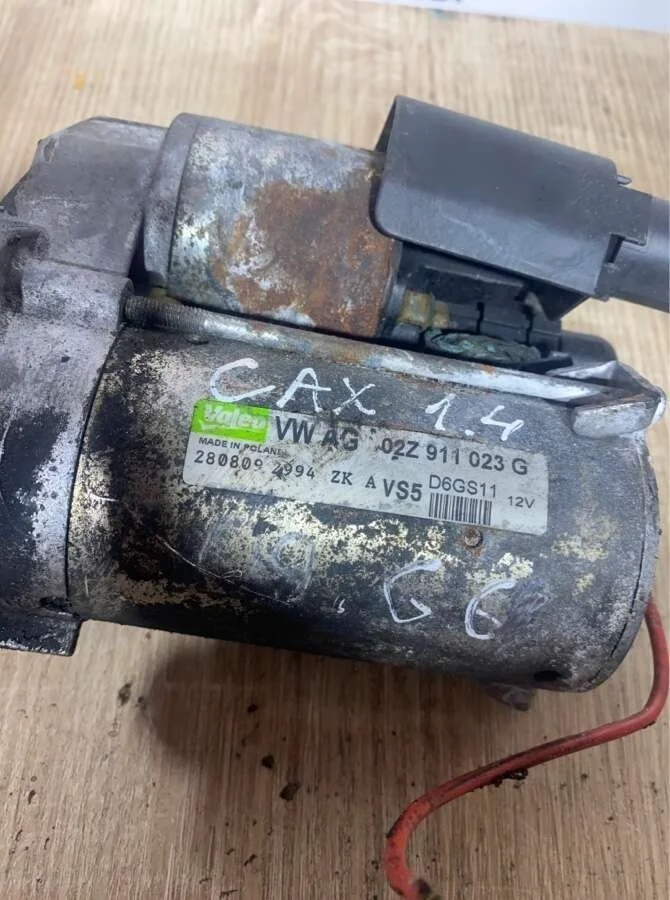 стартер Volkswagen Golf  бензин 2009