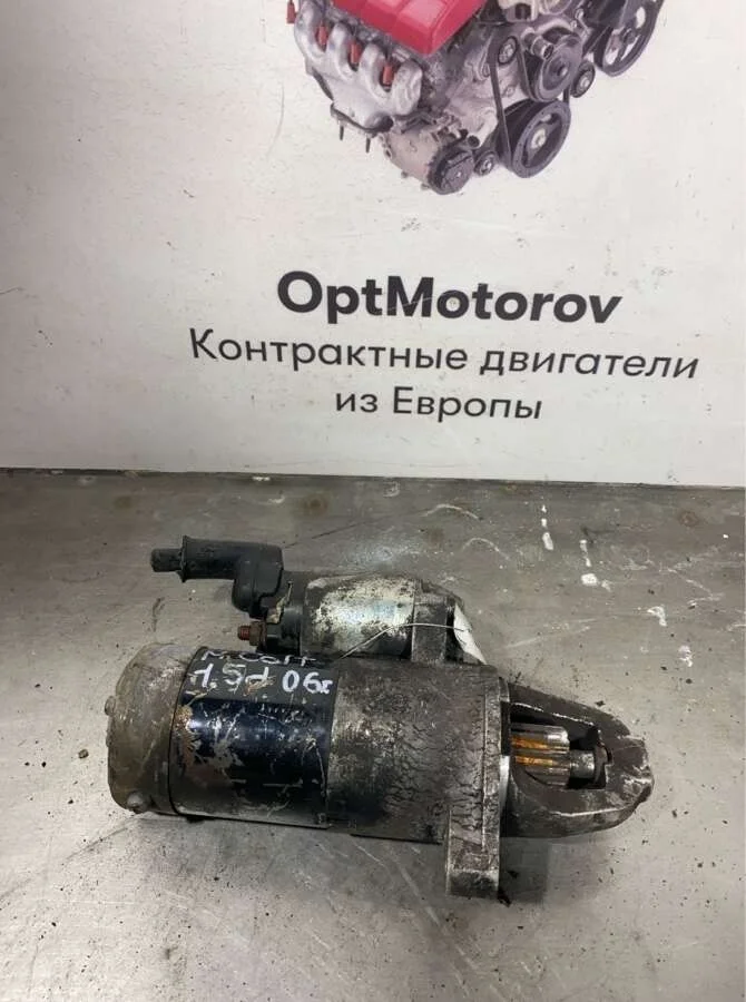 стартер Mitsubishi Colt 1.5 бензин 2004