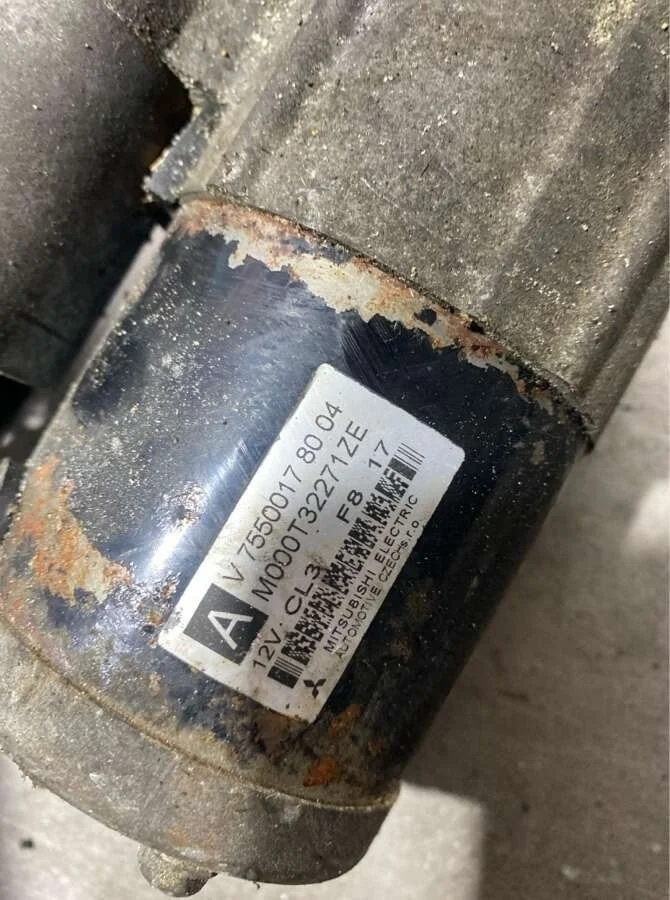 стартер Peugeot 207  бензин 2009