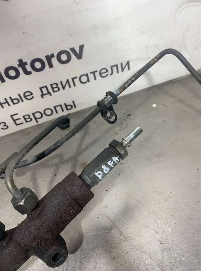 топливная рампа Ford Transit  дизель 2008