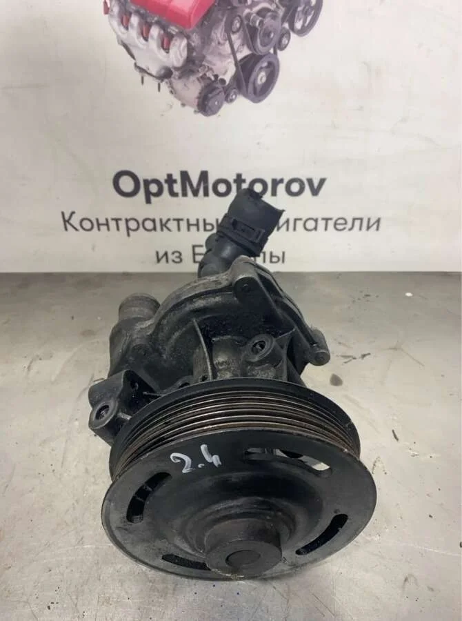 водяная помпа Ford Transit  дизель 2005