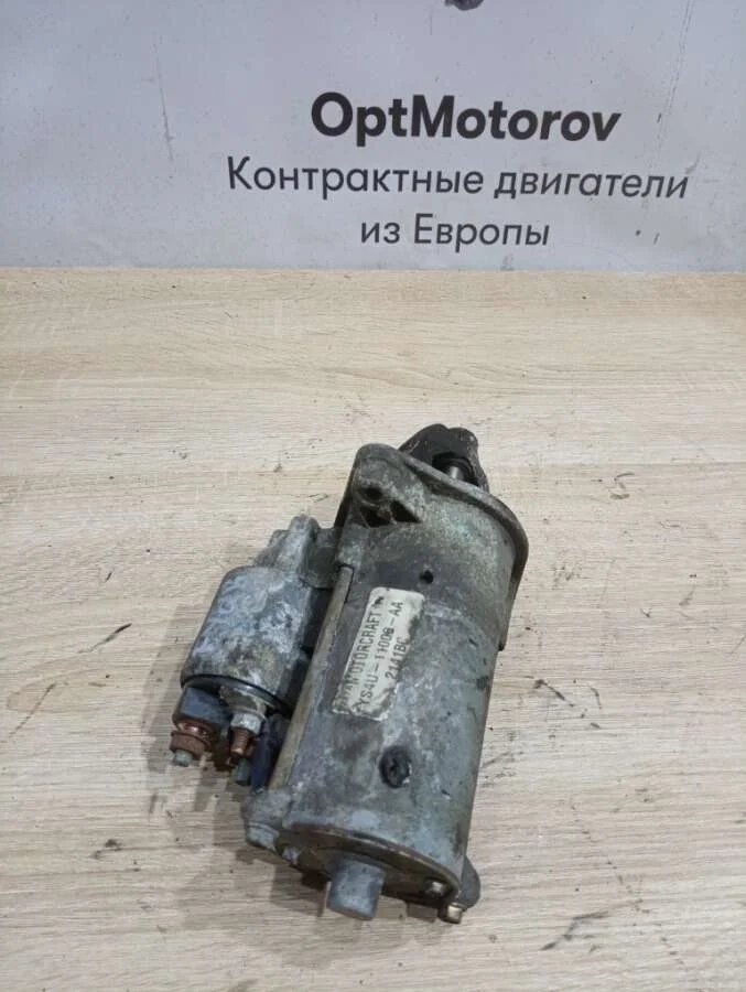 стартер Ford Focus  бензин 2006