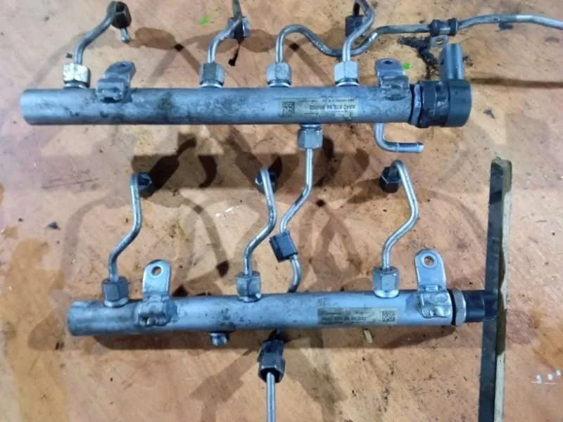 топливная рампа Mercedes-Benz M-Класс   2009