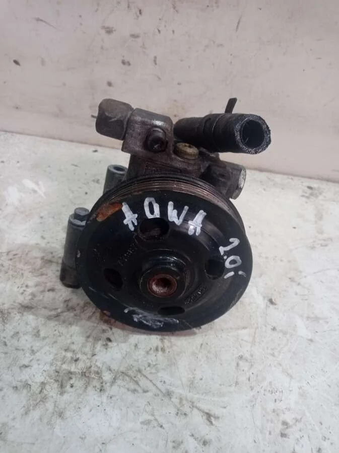 насос гидроусилителя руля Ford C-Max  бензин 2006