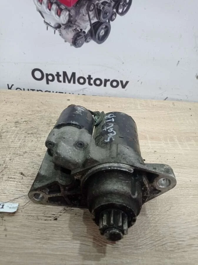 стартер SEAT Ibiza  бензин 2003