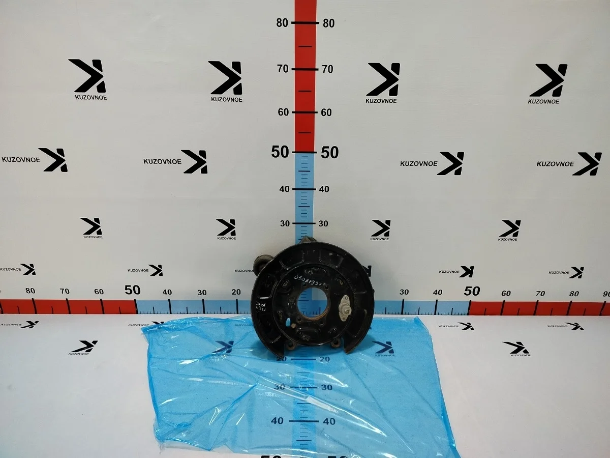 Кулак поворотный Suzuki Grand Vitara 2013 JT