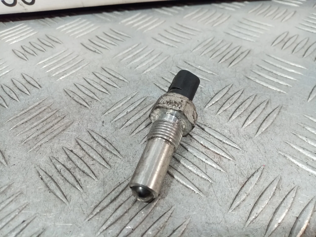 [Б/У] Датчик включения заднего хода [Код: 00638927 ]