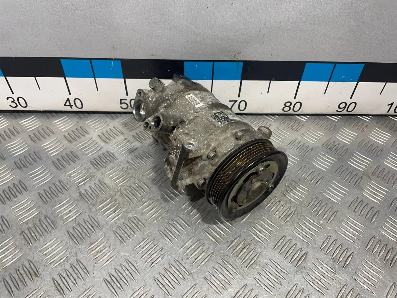 [Б/У] Компрессор кондиционера [Код: 00638994 ]