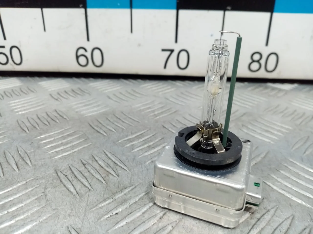 [Б/У] Лампа ксеноновая - (Состояние: OSRAM 66340) [Код: 00638840 ]