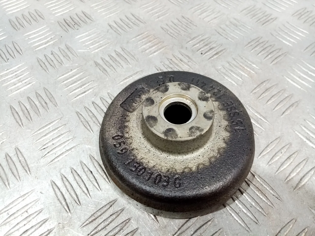 [Б/У] Шкив ТНВД Audi VW VAG [Код: 00638252 ]