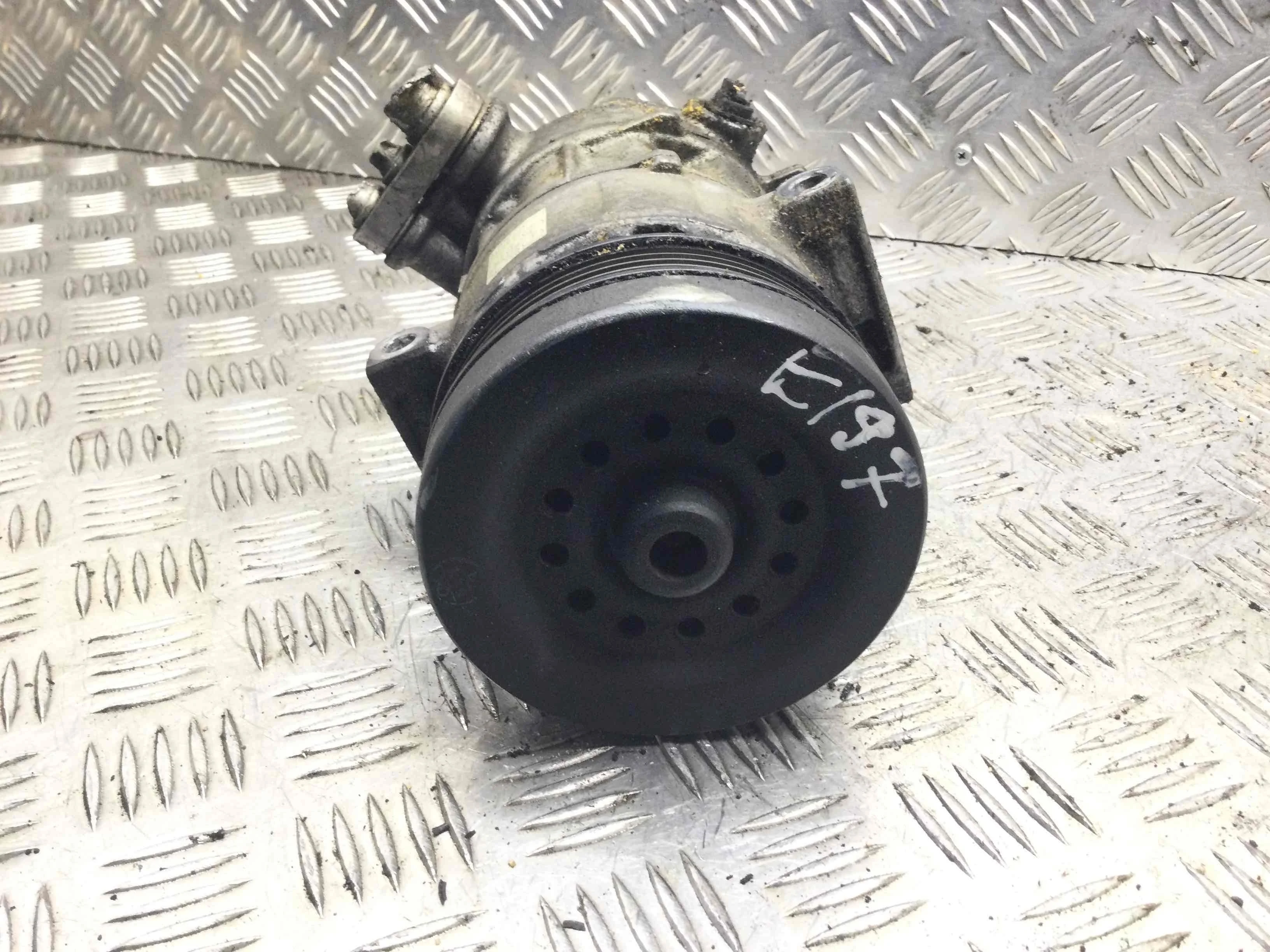 Компрессор кондиционера Opel Corsa D (2006-2011) бензин 1.4 i Автомат Х/б