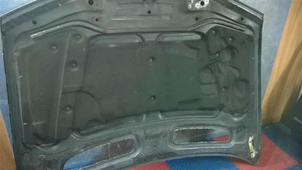 шумоизоляция капота BMW X5 E53 51488402150  M54B30 231 лс 3.0i 2004 М482 toledo-blau металлик