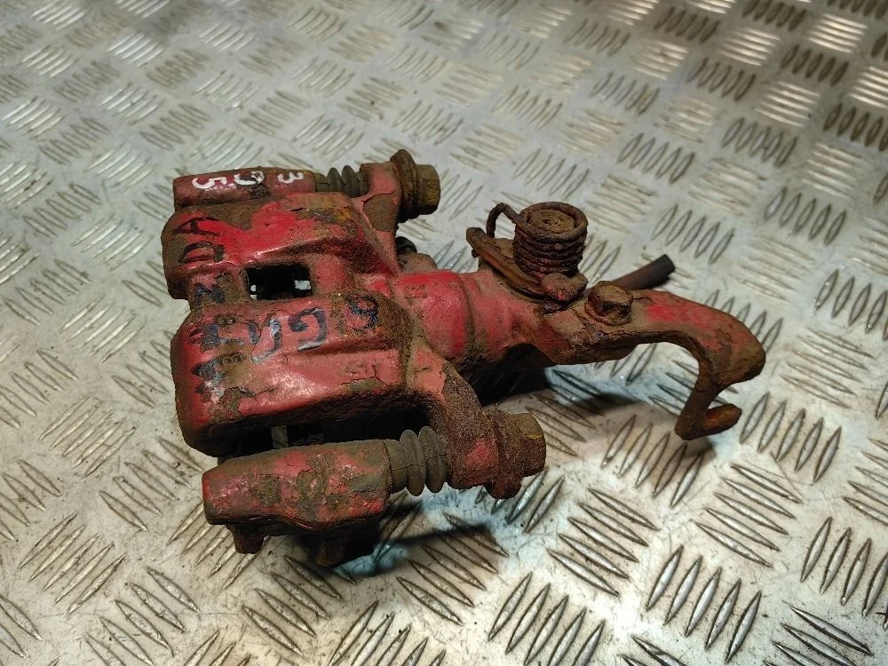 Суппорт тормозной задний правый Mazda 6 GG