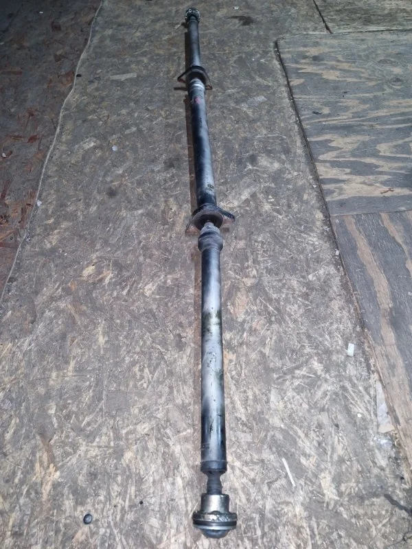 Карданный вал Volvo XC70 2014