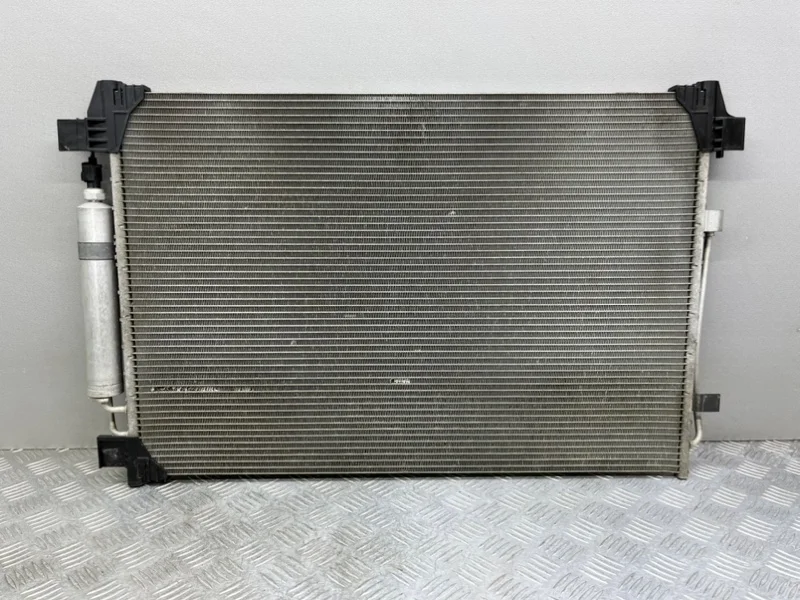 Радиатор кондиционера Nissan Murano Z51