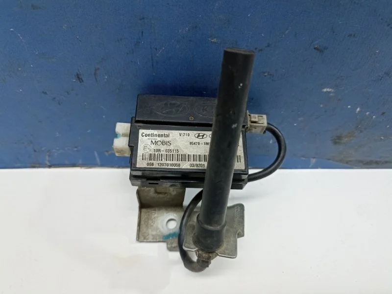 Блок приемника сигнала антенны Kia Cerato 2 2009-2013 954701M100 TD