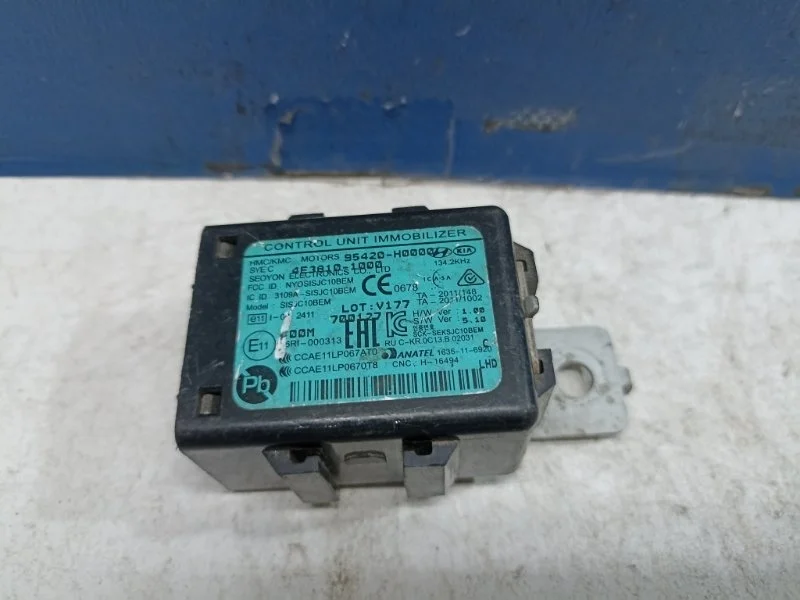 Блок иммобилайзера Hyundai Solaris 2 2018 95420H0000 HCR 1.4 G4LC