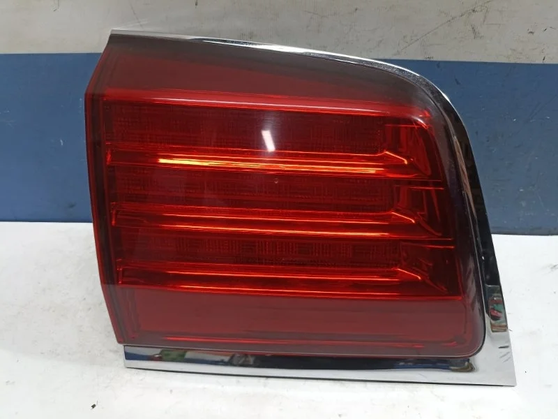 Фонарь внутренний Lexus Lx570 8159060240 URJ201 5.7 3URFE, левый