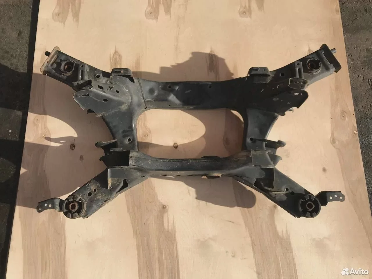 Подрамник задний infiniti qx70 fx37 s51 3.7