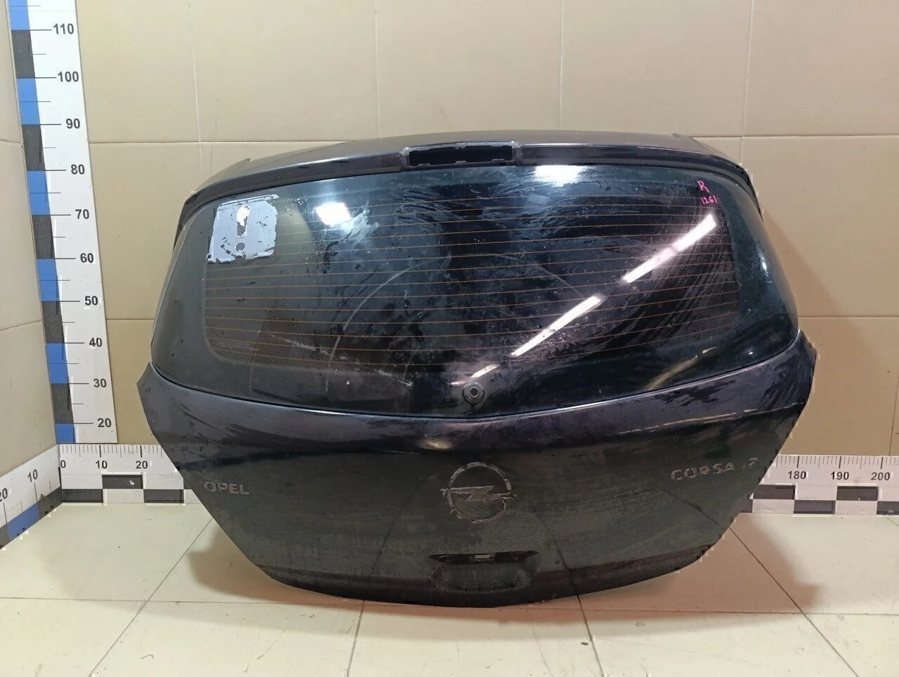 Дверь багажника со стеклом Corsa D 2006-2015