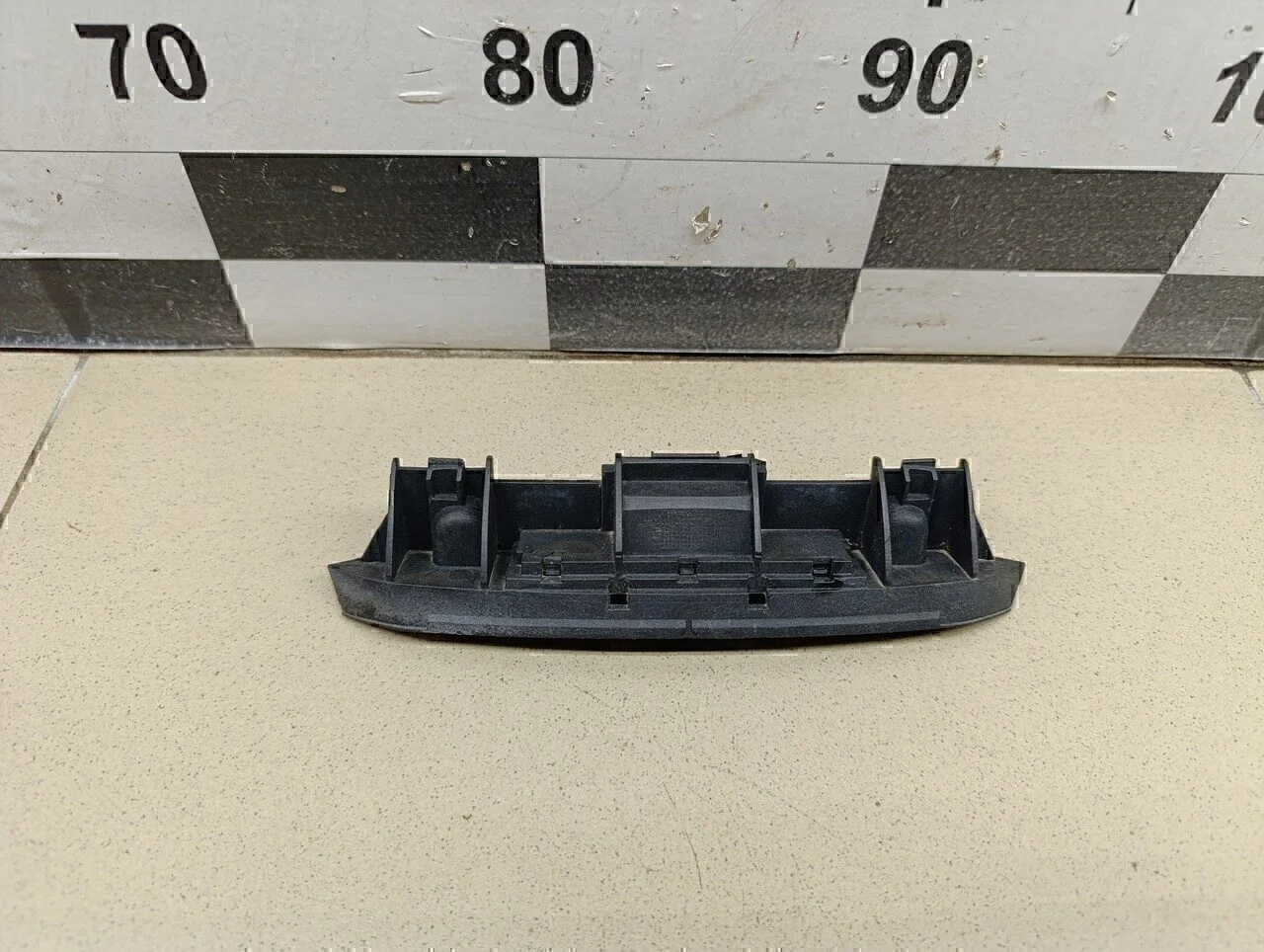 Ручка двери багажника наружная Corsa D 2006-2015