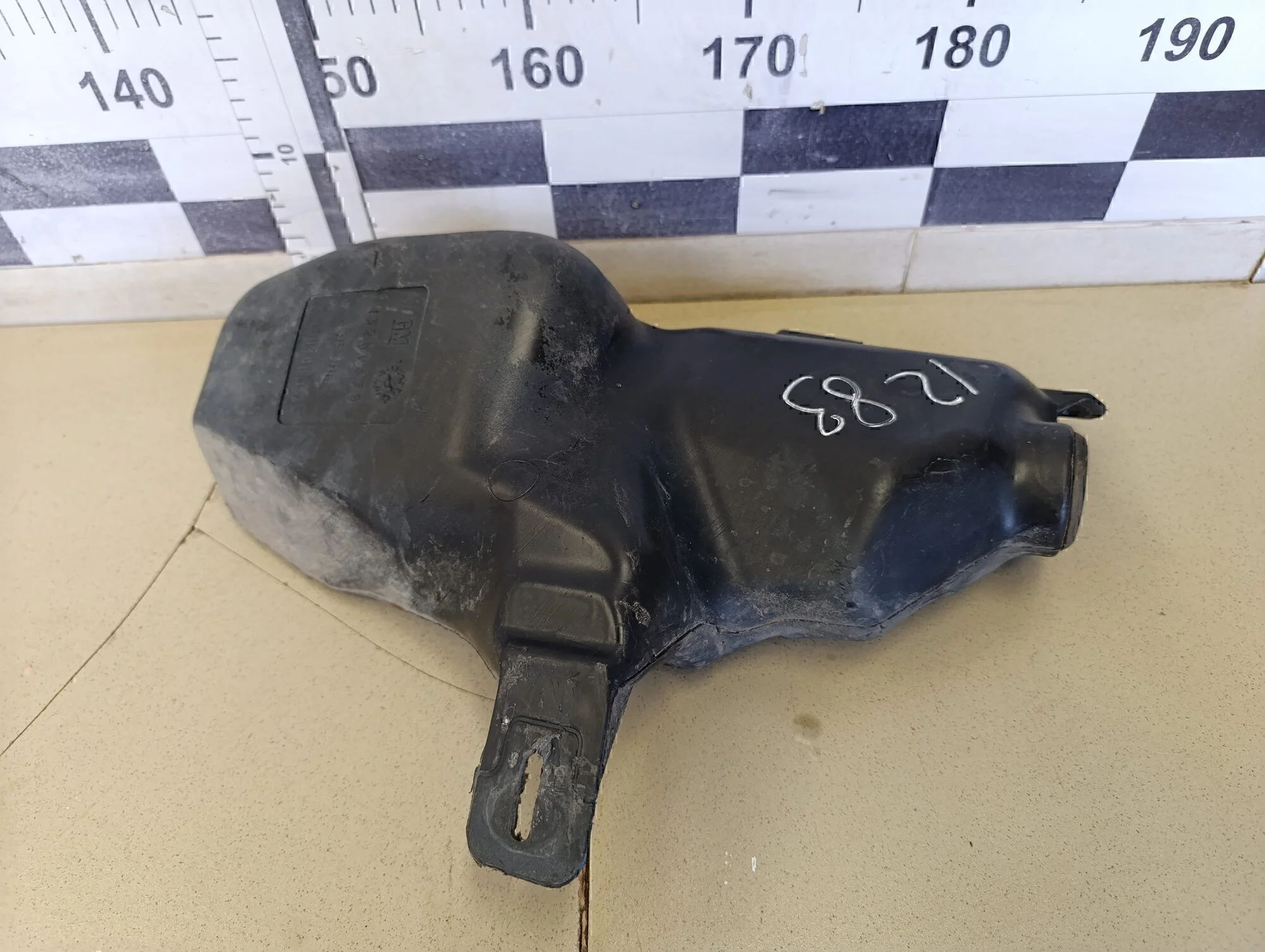 Бачок омывателя лобового стекла Cruze 2009-2016