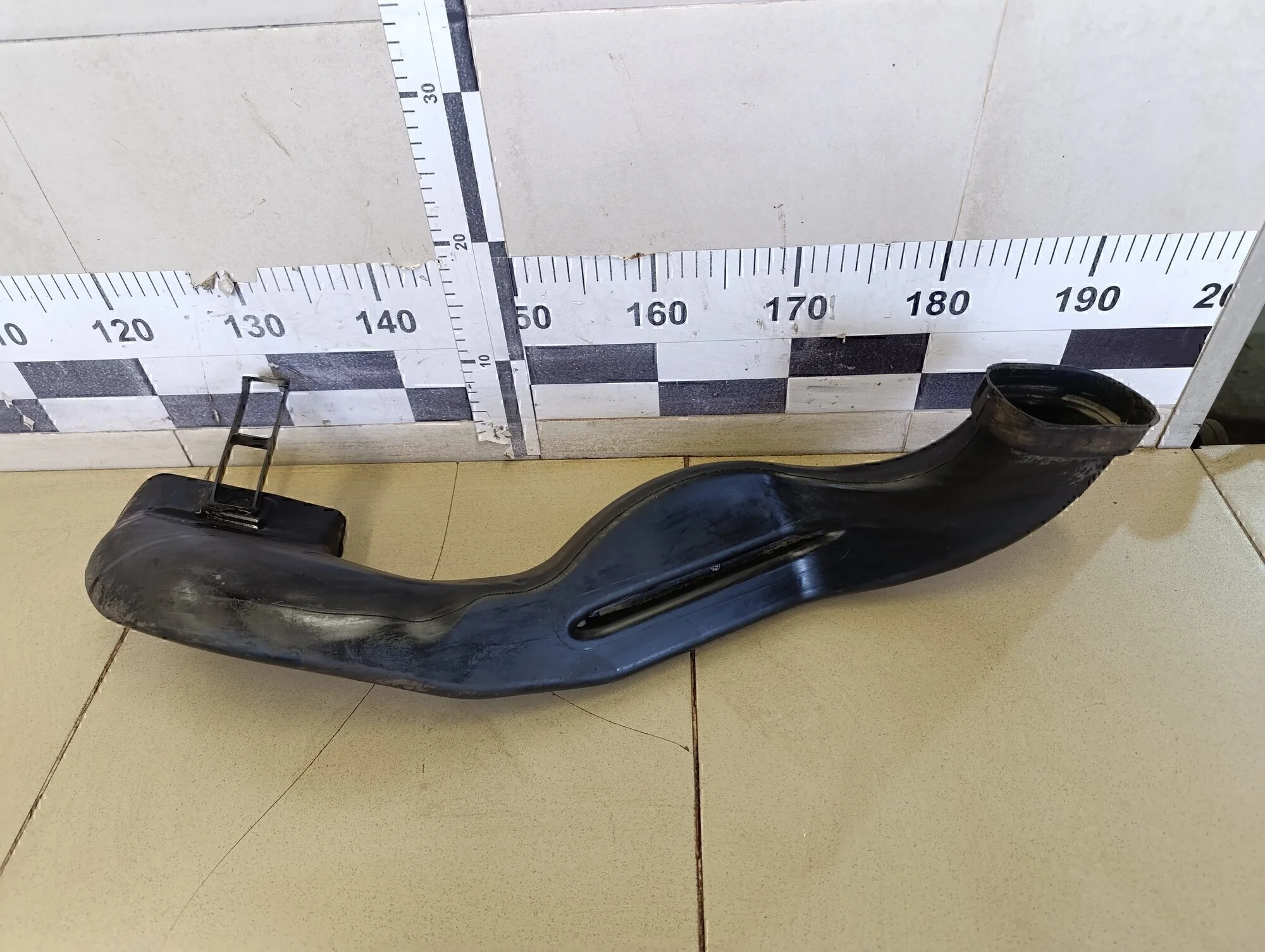 Воздухозаборник (внутри) Cruze 2009-2016