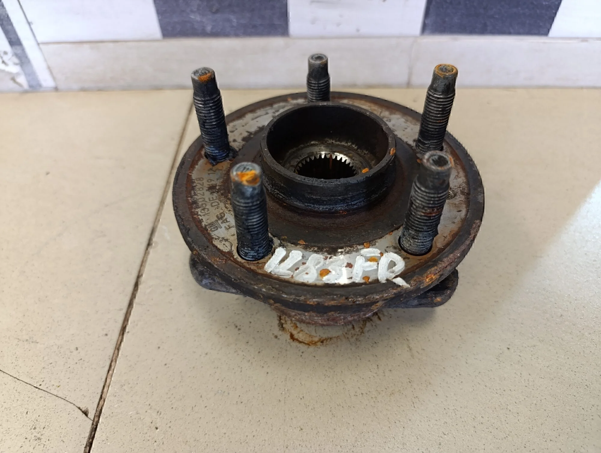 Ступица передняя Cruze 2009-2016