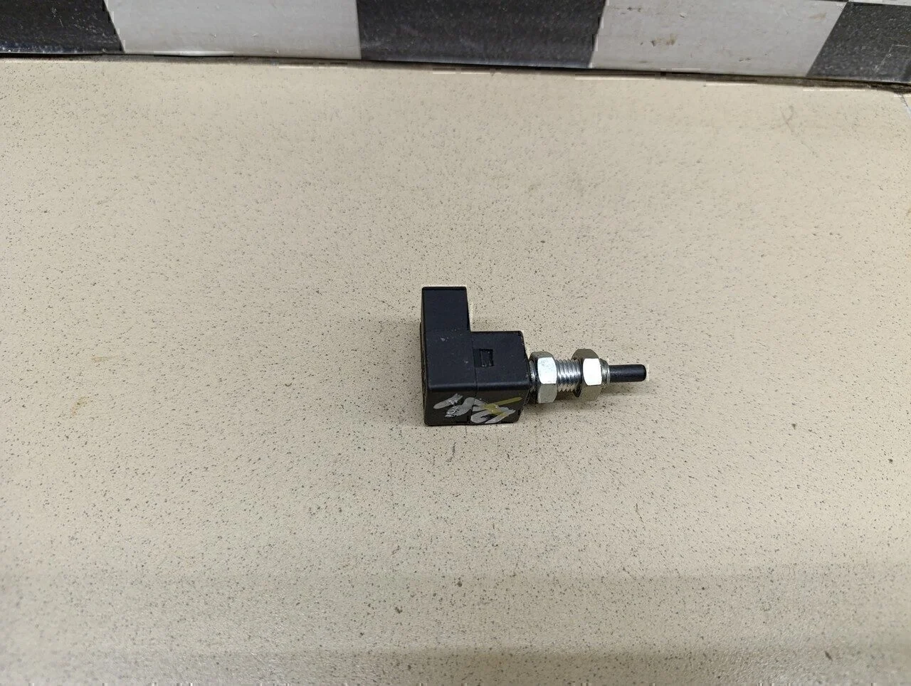 Датчик педали сцепления Solaris 2010-2017