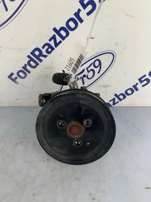 Насос ГУР Volkswagen Touareg 2007 7L8422154D GP (7L7) 3.0 TDI (BKS)