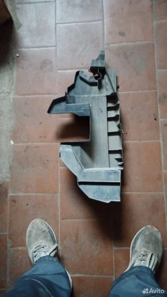 Воздуховод радиатора левый Nissan X-Trail II (2007—2011)