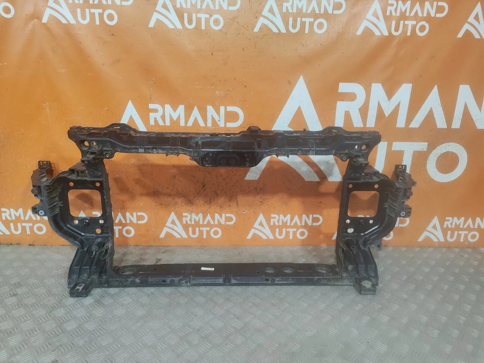 Панель передняя (суппорт радиатора) Kia K5 2020-нв 3