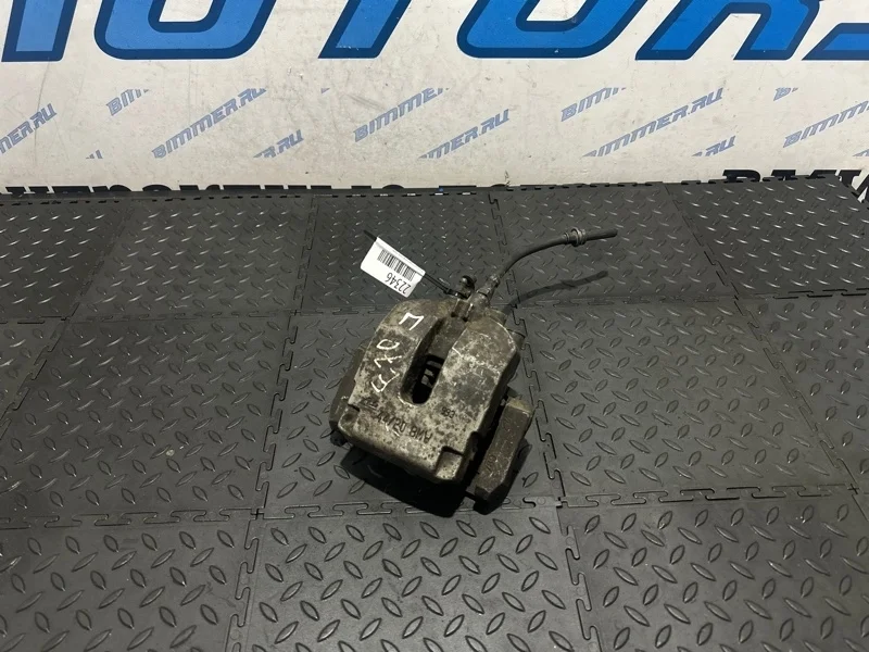 Суппорт тормозной BMW 34216776788 F15 N20B20, задний правый