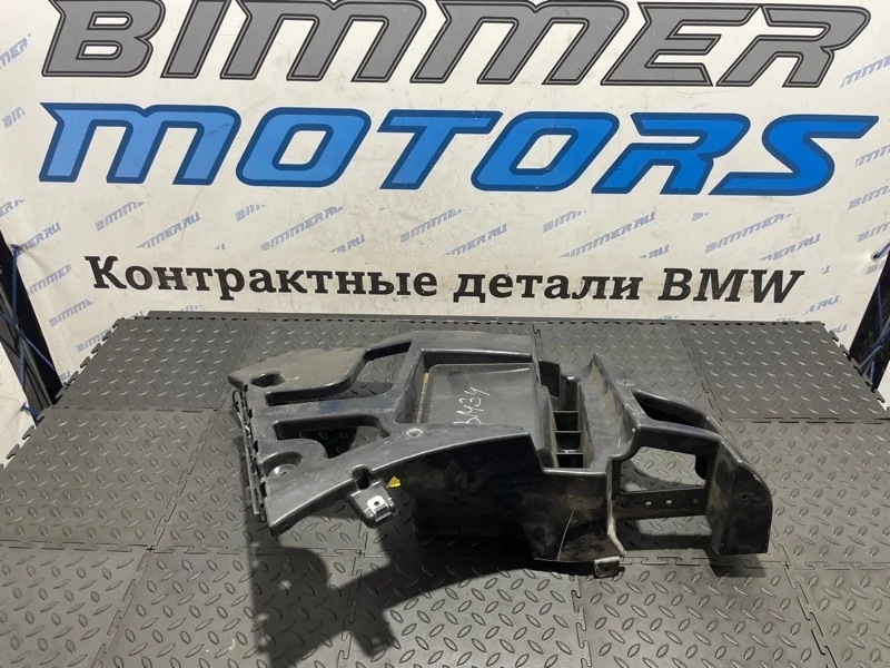 Крепление бампера BMW Х5 51127294721 F15 N63B44B, заднее левое