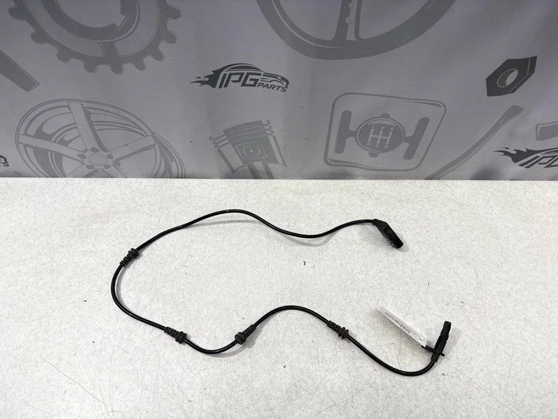 Датчик abs передний Mercedes-benz 2014 W222