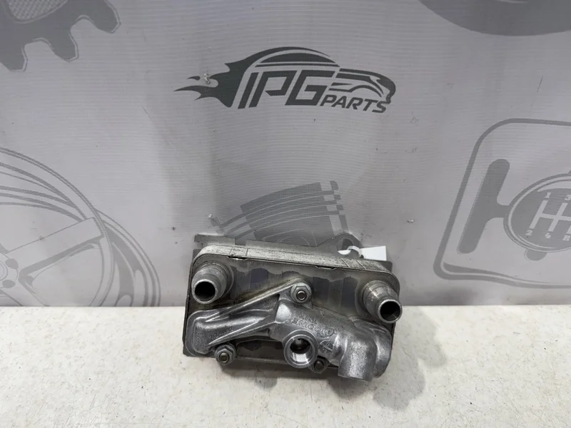 Радиатор акпп Mercedes-benz 2016 W205