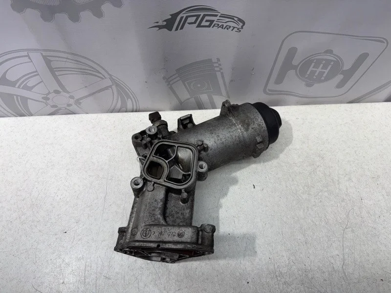 Корпус масляного фильтра BMW 3 E90