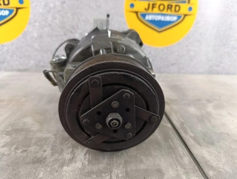 Компрессор кондиционера Mitsubishi Outlander 2012 CW6W