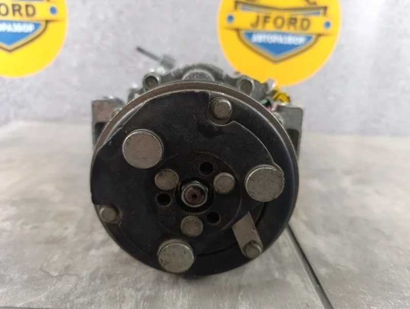 Компрессор кондиционера Mini Countryman 2012 R60