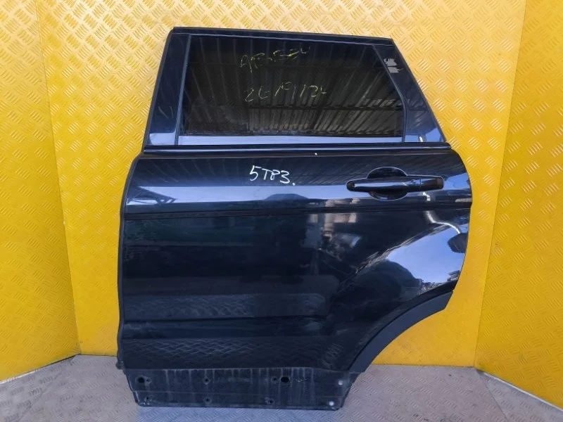 Дверь задняя левая Land Rover Range Rover Evoque I (2011-2018) 2016 LR028557 2.0 D 204DTD