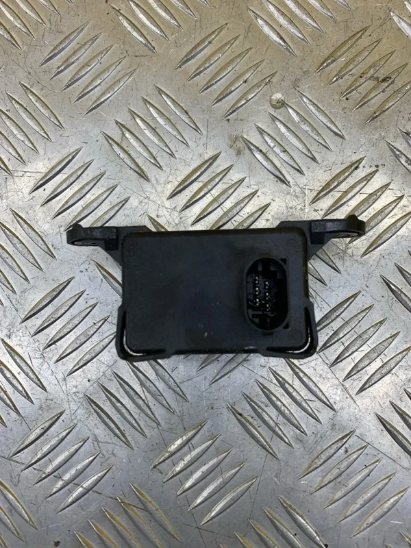 Датчик ускорения Nissan Pathfinder (R51M) 2004-2013 2006 47931EB30A ВНЕДОРОЖНИК 2.5 D YD25DDTI