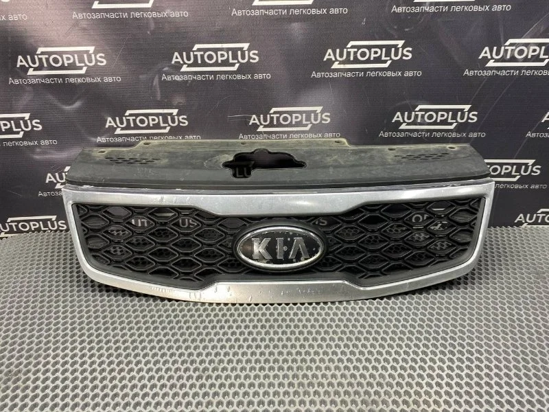 Решетка радиатора Kia Rio 2010 863601G600 ХЭТЧБЕК G4EE, передняя